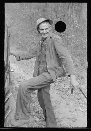 Untitled photo, possibly related to: Prospective client whose property has been optioned by the government, Brown County, Indiana