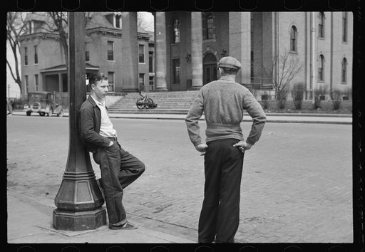 Street scene, Sunday afternoon, Jackson, Ohio