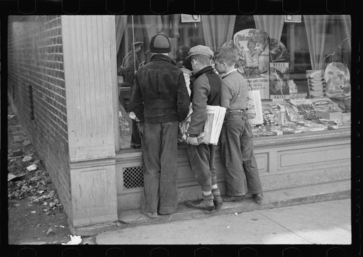 Newsboys admiring sporting goods, Jackson, Ohio