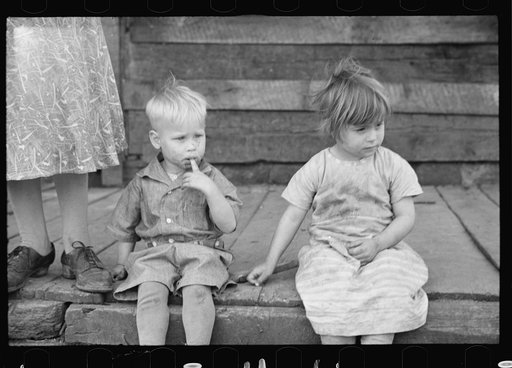 Untitled photo, possibly related to: Part of family of ten to be resettled on Ross-Hocking Land Project near Chillicothe, Ohio