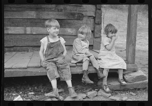 Untitled photo, possibly related to: Part of family of ten to be resettled on Ross-Hocking Land Project near Chillicothe, Ohio
