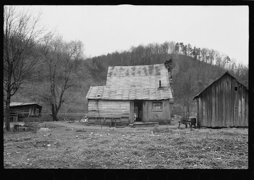 Untitled photo, possibly related to: Mother of family of five to be resettled on Ross-Hocking Land Project near Chillicothe, Ohio