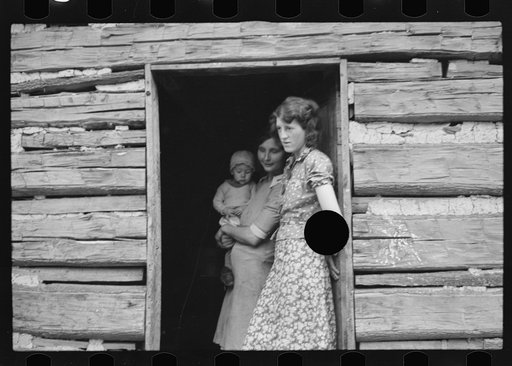 Untitled photo, possibly related to: Mother of family of five to be resettled on Ross-Hocking Land Project near Chillicothe, Ohio