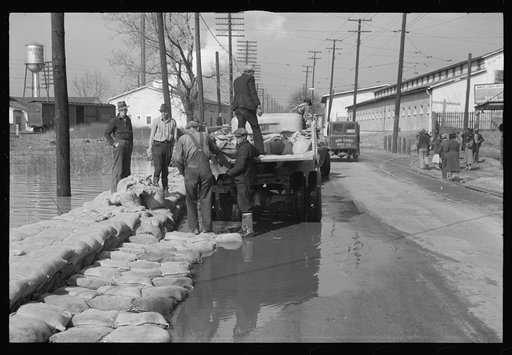 Workers on the levee during the flood, Memphis, Tennessee