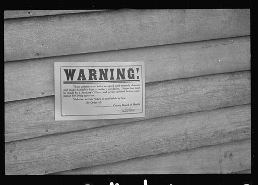 Warning sign in Smithland, Kentucky