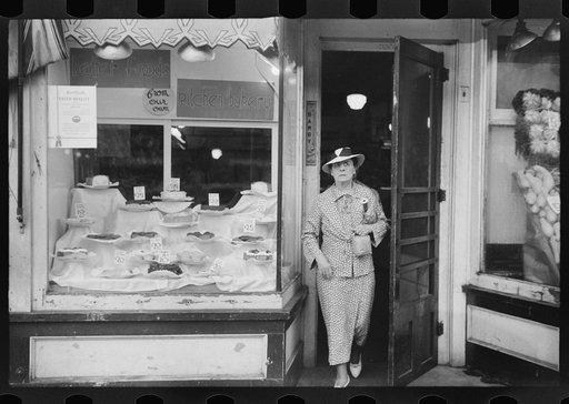 Untitled photo, possibly related to: Manchester, New Hampshire