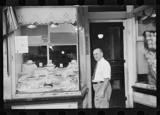 Untitled photo, possibly related to: Manchester, New Hampshire