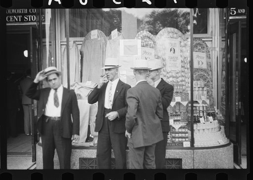 Street scene, Manchester, New Hampshire