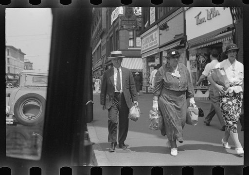 Street scene, Manchester, New Hampshire