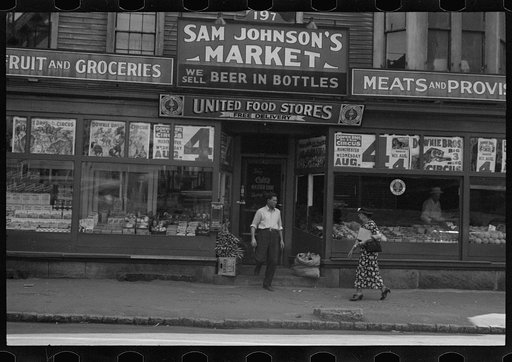 Untitled photo, possibly related to: Market in Manchester, New Hampshire
