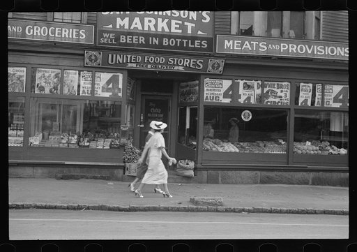 Untitled photo, possibly related to: Market in Manchester, New Hampshire