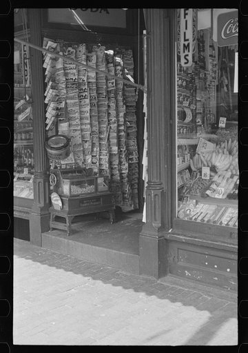 Untitled photo, possibly related to: Market in Manchester, New Hampshire