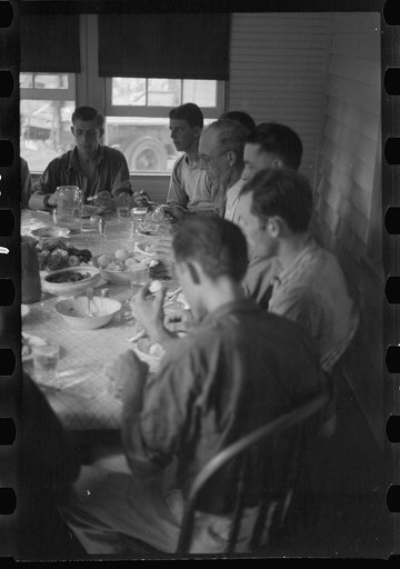 Untitled photo, possibly related to: Farmers at lunch, Brookeville, Maryland