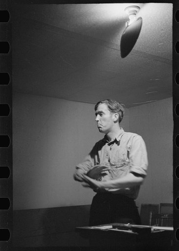 Leif Dahl, organizer of agricultural workers union speaking at union meeting in Bridgeton, New Jersey