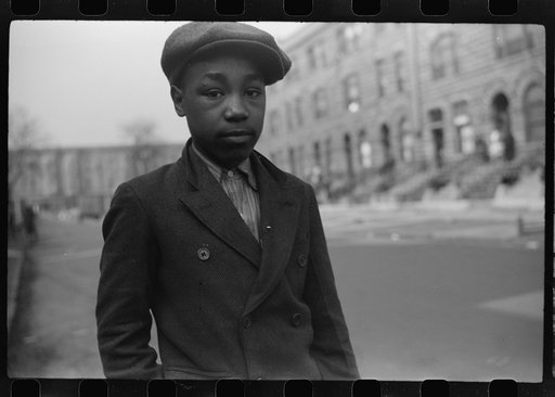 Untitled photo, possibly related to: Entrance to Negro professional building, 47th Street, Chicago, Illinois