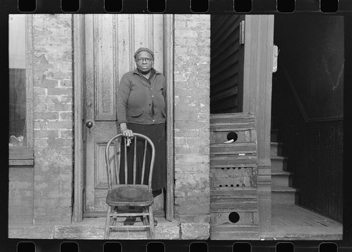 Untitled photo, possibly related to: Entrance to Negro professional building, 47th Street, Chicago, Illinois