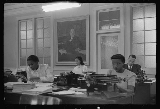 Employees of Negro insurance company, Chicago, Illinois