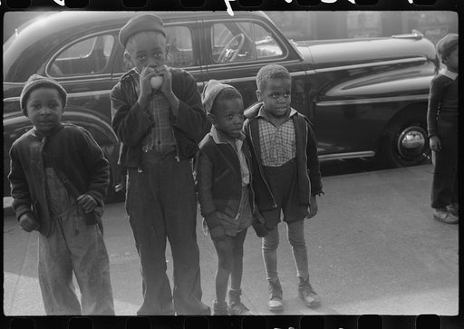 Children on the street, Chicago, Illinois