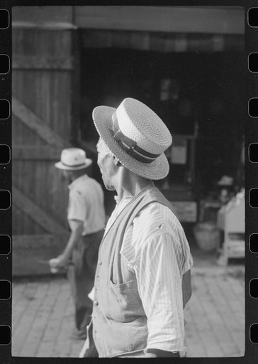 Untitled photo, possibly related to: Travelling evangelist, alley dwelling section, Washington, D.C.