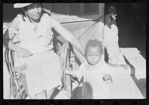 Untitled photo, possibly related to: Family of Negro sharecropper, Little Rock, Arkansas