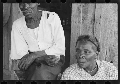 Untitled photo, possibly related to: Sharecroppers, Pulaski County, Arkansas