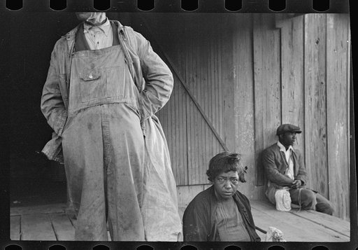 Untitled photo, possibly related to: Cotton pickers ready for day's work, 6:30 a.m., Pulaski County, Arkansas