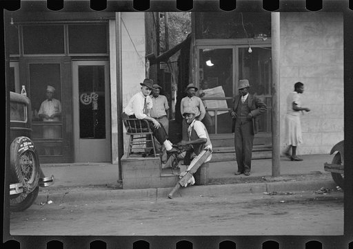 Untitled photo, possibly related to: Scene in Natchez, Mississippi