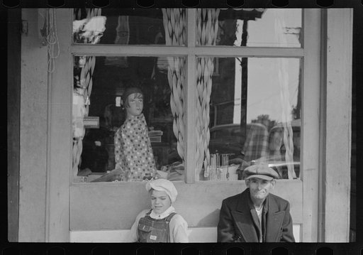 Scene in Smithland, Kentucky