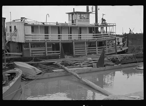 One of the few remaining old Mississippi River boats, Memphis, Tennessee