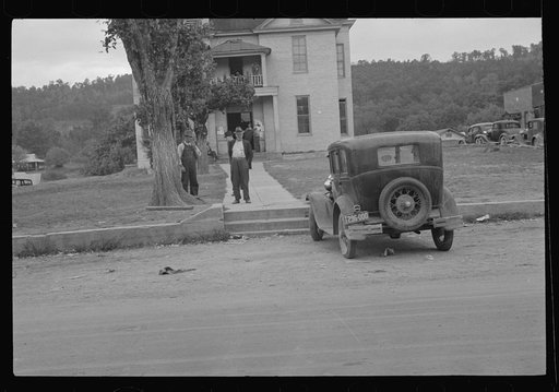Untitled photo, possibly related to: County courthouse in Maynardville, Tennessee
