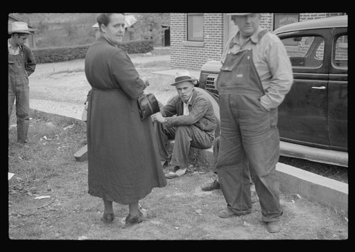 Untitled photo, possibly related to: Street musicians, Maynardville, Tennessee