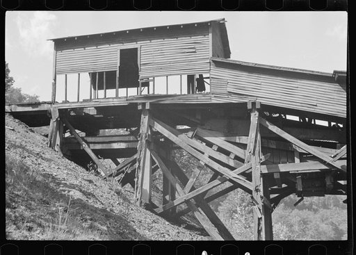 Abandoned mine, Dobra, West Virginia