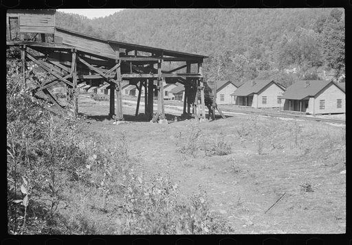Abandoned mine, Dobra, West Virginia