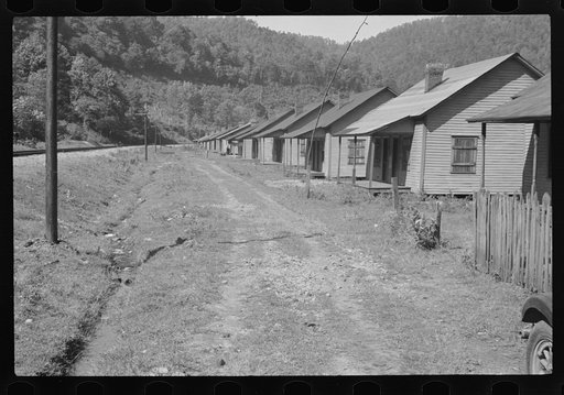Abandoned houses, Dobra, West Virginia