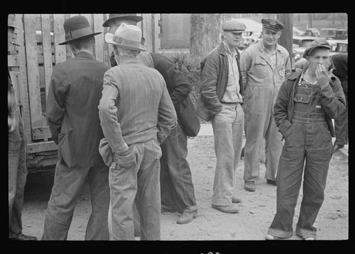 Untitled photo, possibly related to: Medicine show audience, Huntingdon, Tennessee