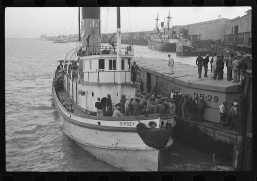 Untitled photo, possibly related to: Bringing in scabs, New Orleans, Louisiana