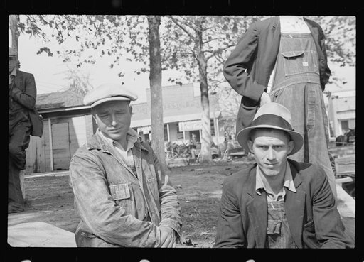 Untitled photo, possibly related to: Residents of Camden, Tennessee