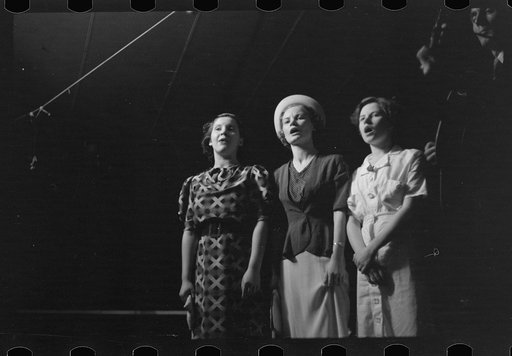 Lovengood sisters, Asheville, North Carolina