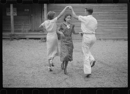 Dancers at Cumberland Homesteads, Crossville, Tennessee