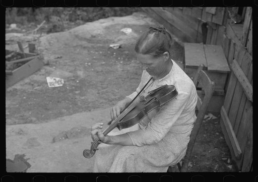 Mrs. Mary McLean, Skyline Farms, Alabama