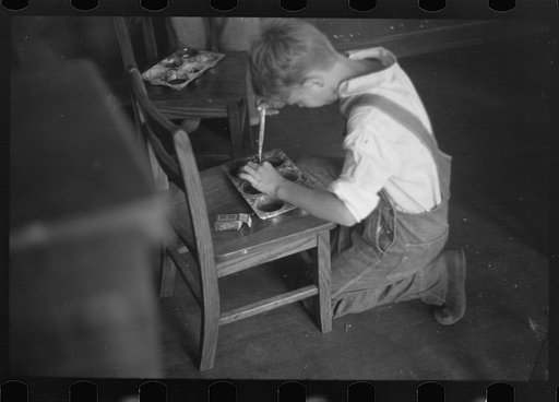 Untitled photo, possibly related to: Painting class in school, Westmoreland Homesteads, Pennsylvania