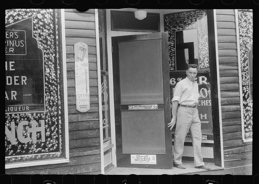Untitled photo, possibly related to: Wonder Bar, hot spot of Circleville, Ohio (see general caption)