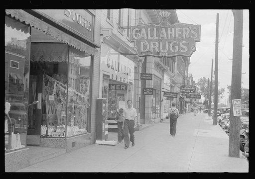 Main and Court Streets, Circleville, Ohio (see general caption)