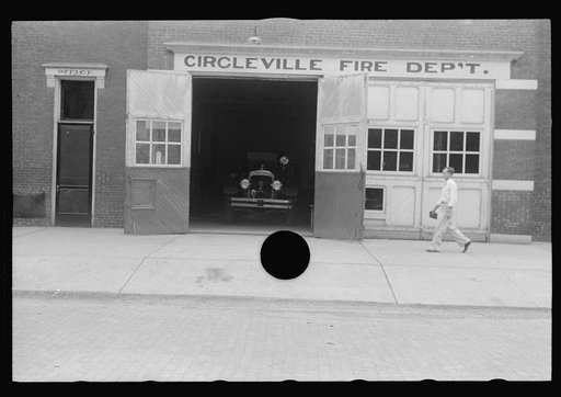 Untitled photo, possibly related to: Cannery, Circleville, Ohio