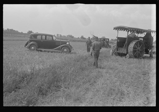 Threshing scene, central Ohio