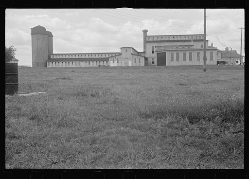 Hartman Farms, "the farm that Peruna built," central Ohio (see general caption)