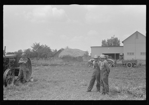 Members of threshing crew, central Ohio