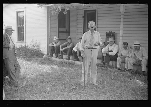 Spectators at farmland auction, New Carlisle [i.e. Marysville], Ohio