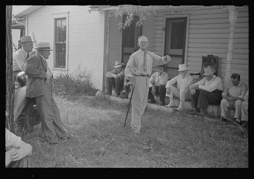 Untitled photo, possibly related to: Spectators at farmland auction, New Carlisle [i.e. Marysville], Ohio