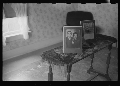 Interior of house at farmland auction, New Carlisle [i.e. Marysville], Ohio